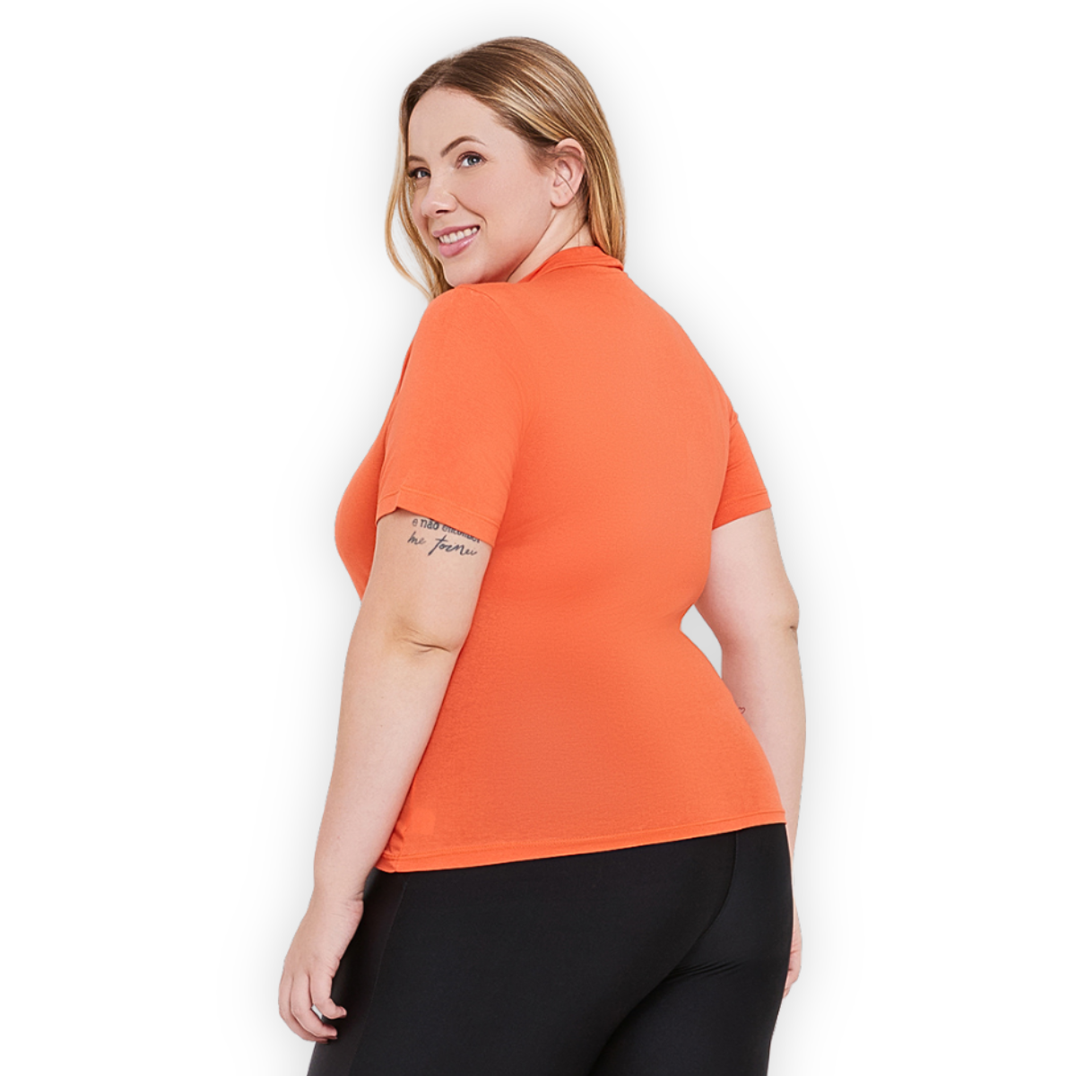 Blusa Gola Alta Plus Size
